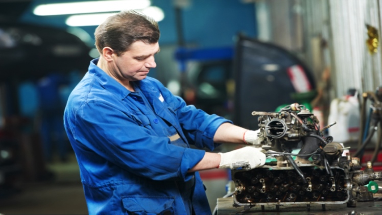 Diesel Engine Maintenance Tips For the Best Performance