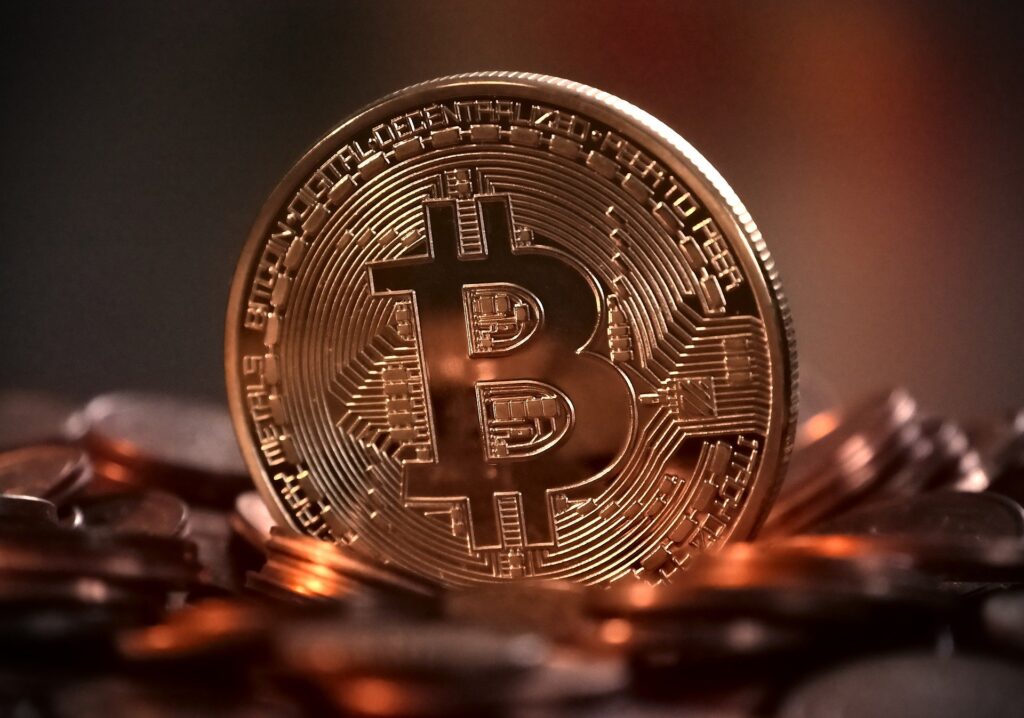 Eric DaliusBitcoin: An Insight Explaining the Reason of Its Sudden Boom inthe Business Market Like Miami