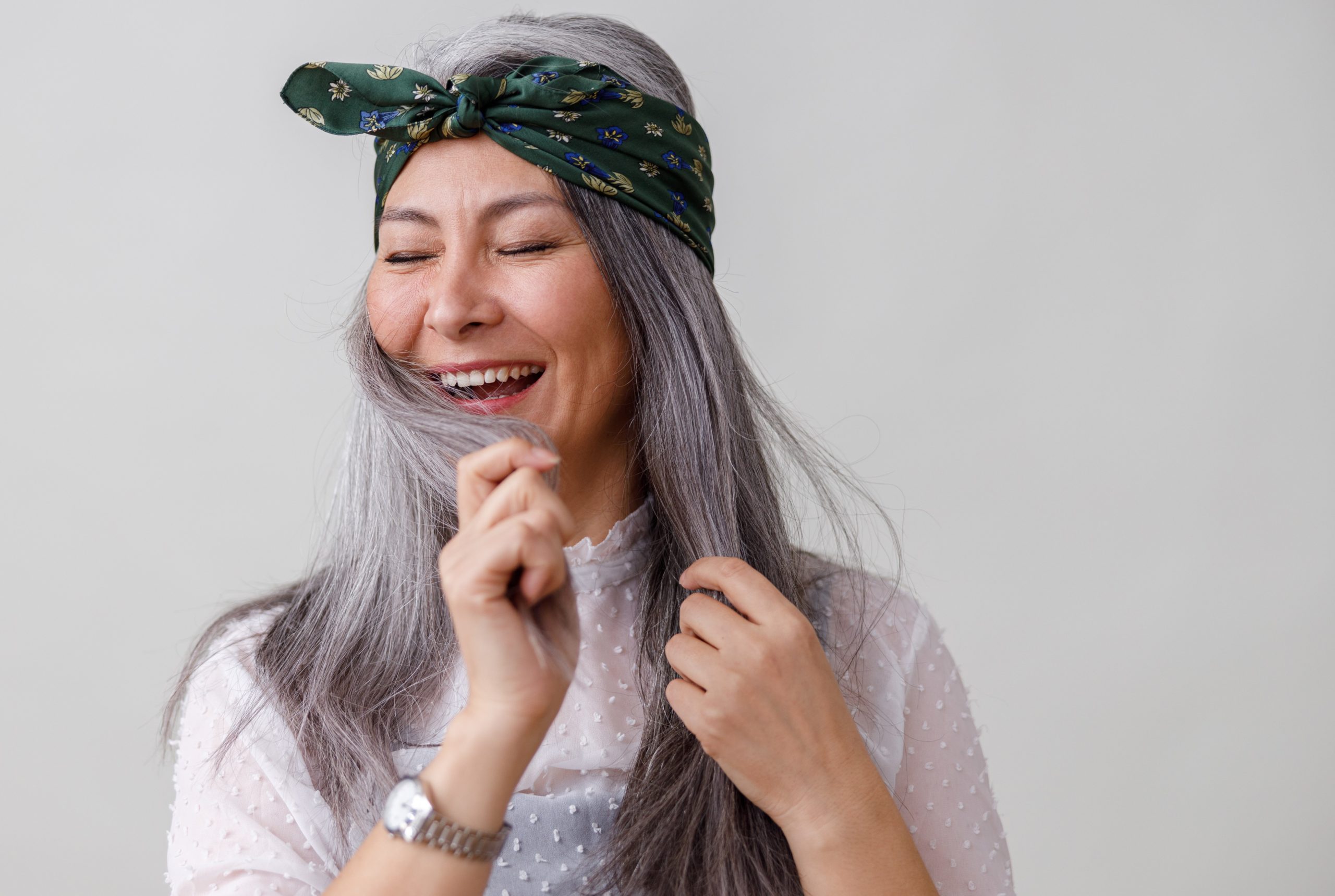 Do Volumizing Shampoos Really Work After 40?