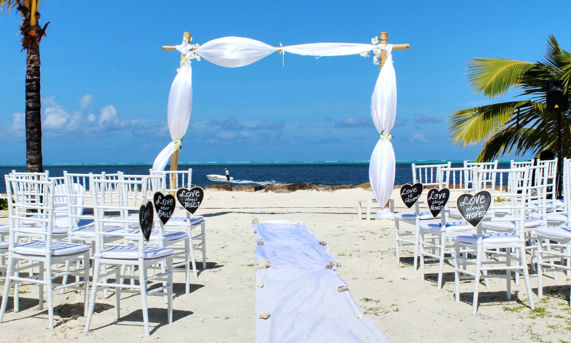 10 types popular wedding chairs you must be love 2021