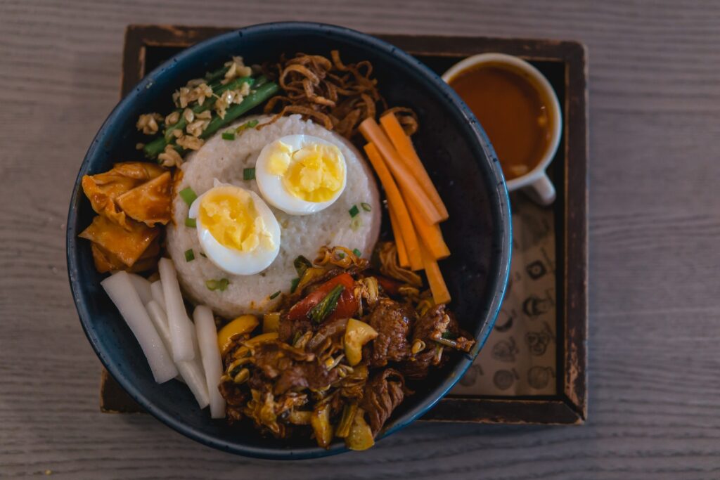 Eggs Up Grill: Find Menu Items, More