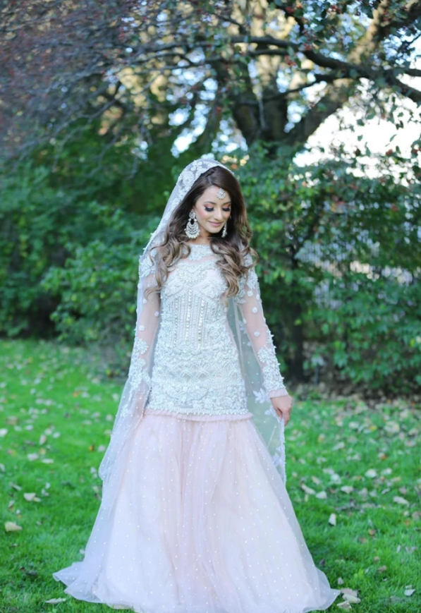 Pakistani Bridal Dresses Design Art and Features
