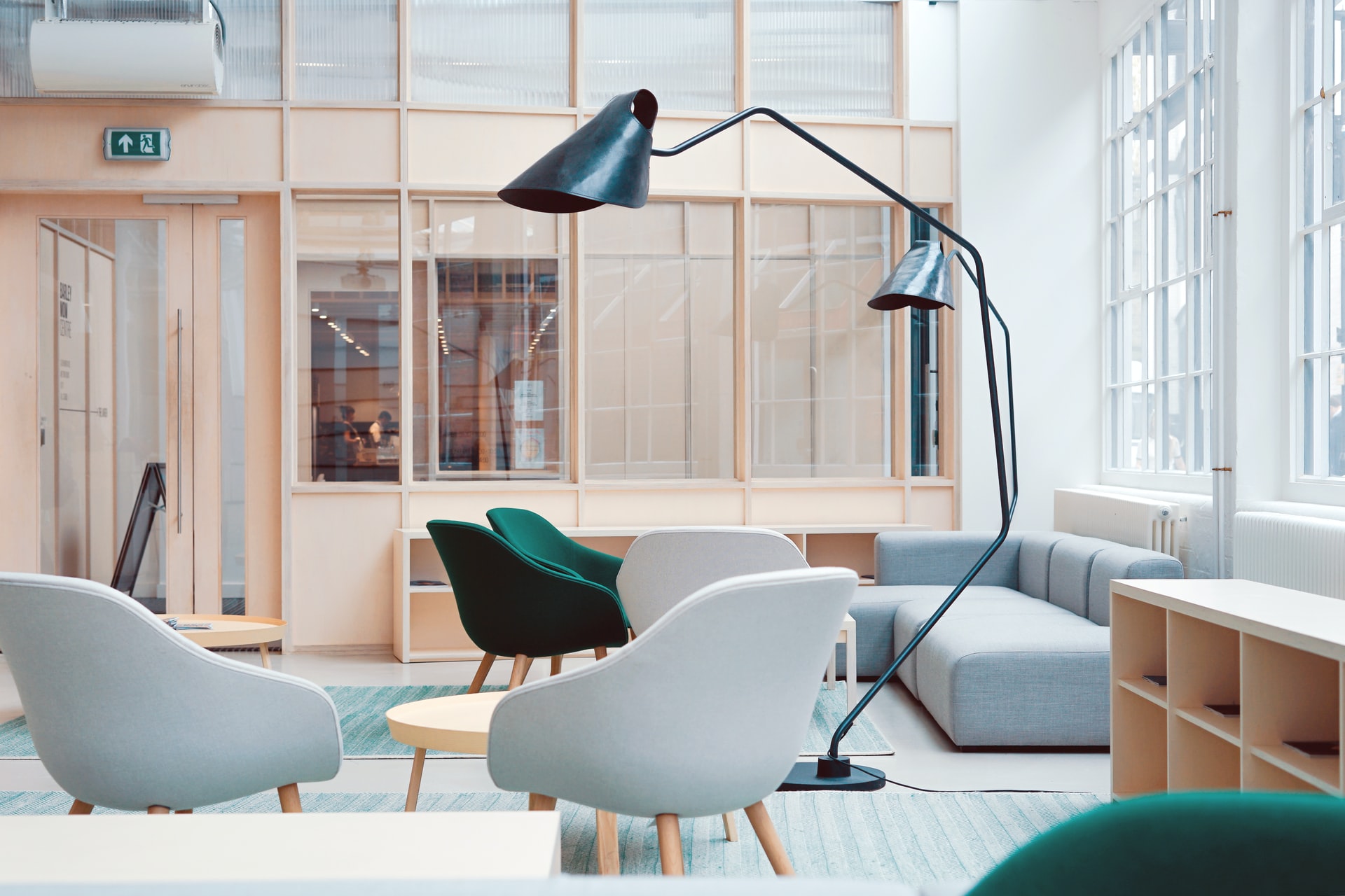 Essential Pieces of Decor for the Living Room