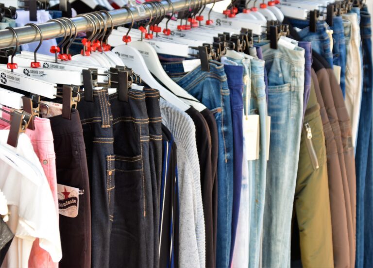 What does tummy control mean in pants?
