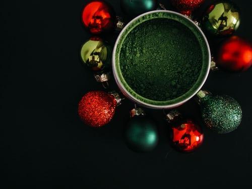 HOW KRATOM CAN HELP PEOPLE IN THE FASHION INDUSTRY