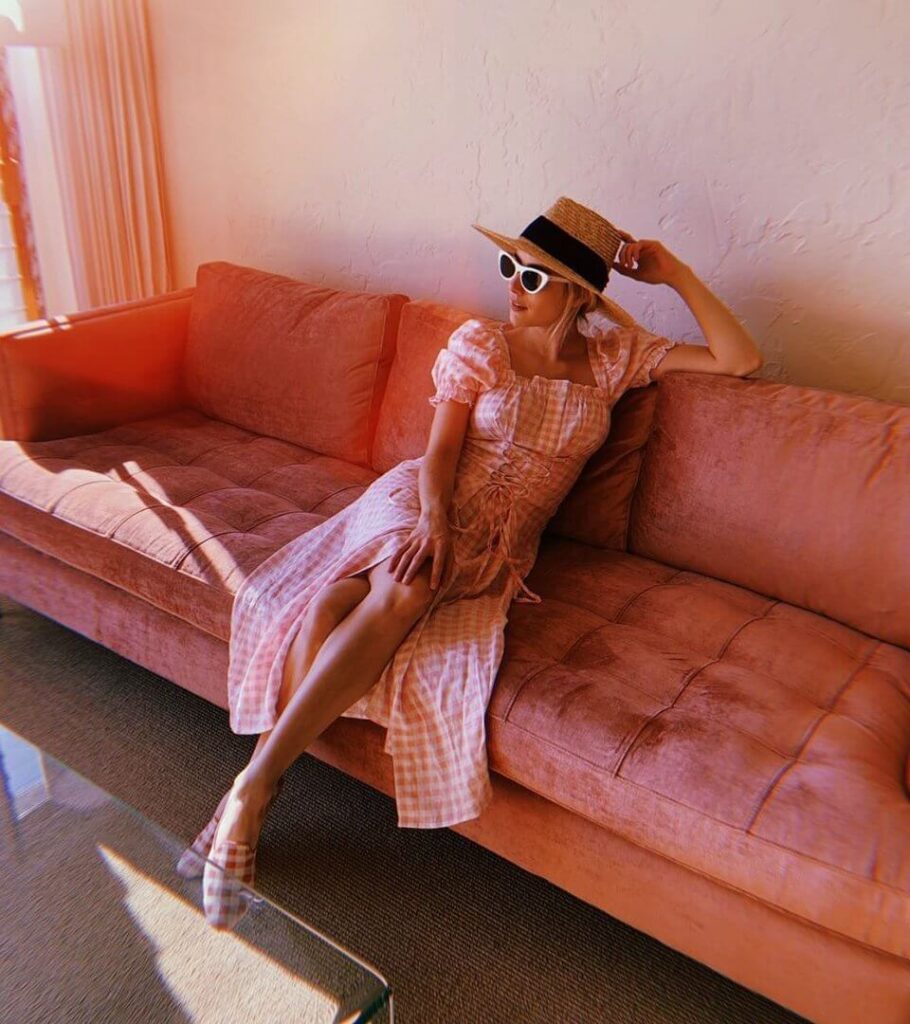 Acquire a new sense of style with the Sleeper’s women’s clothing