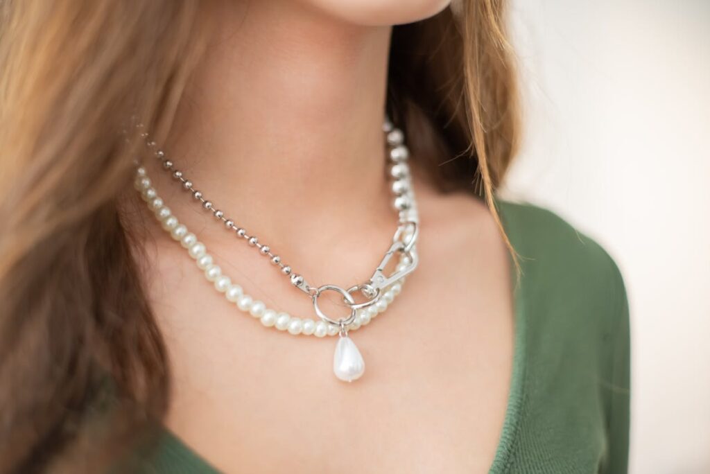 How to Shop Smart for Jewelry