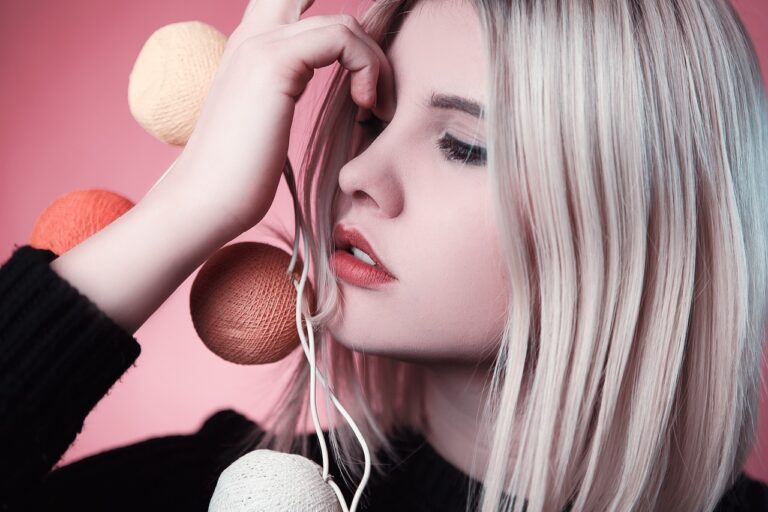 How to Promote Healthy Hair Growth