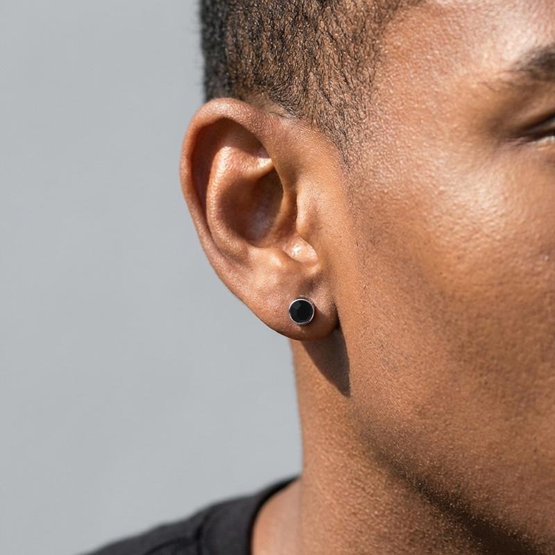 How to Choose Magnetic Earrings for Him: A Practical Style Guide