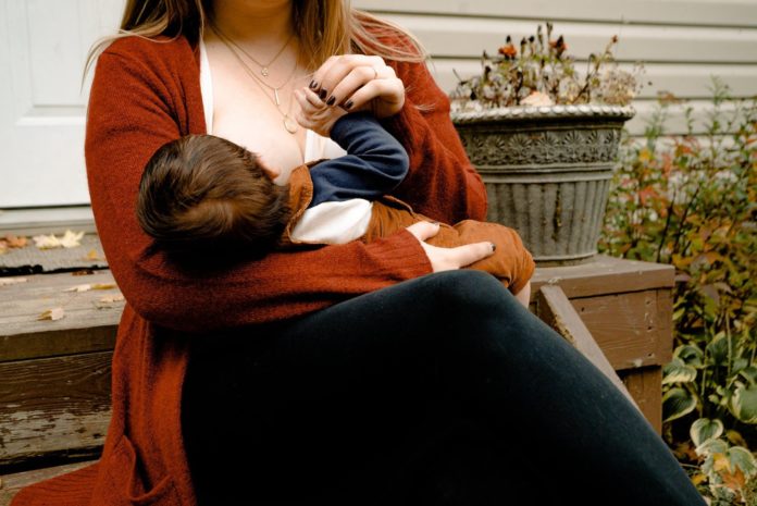 Breastfeeding Phase Easy